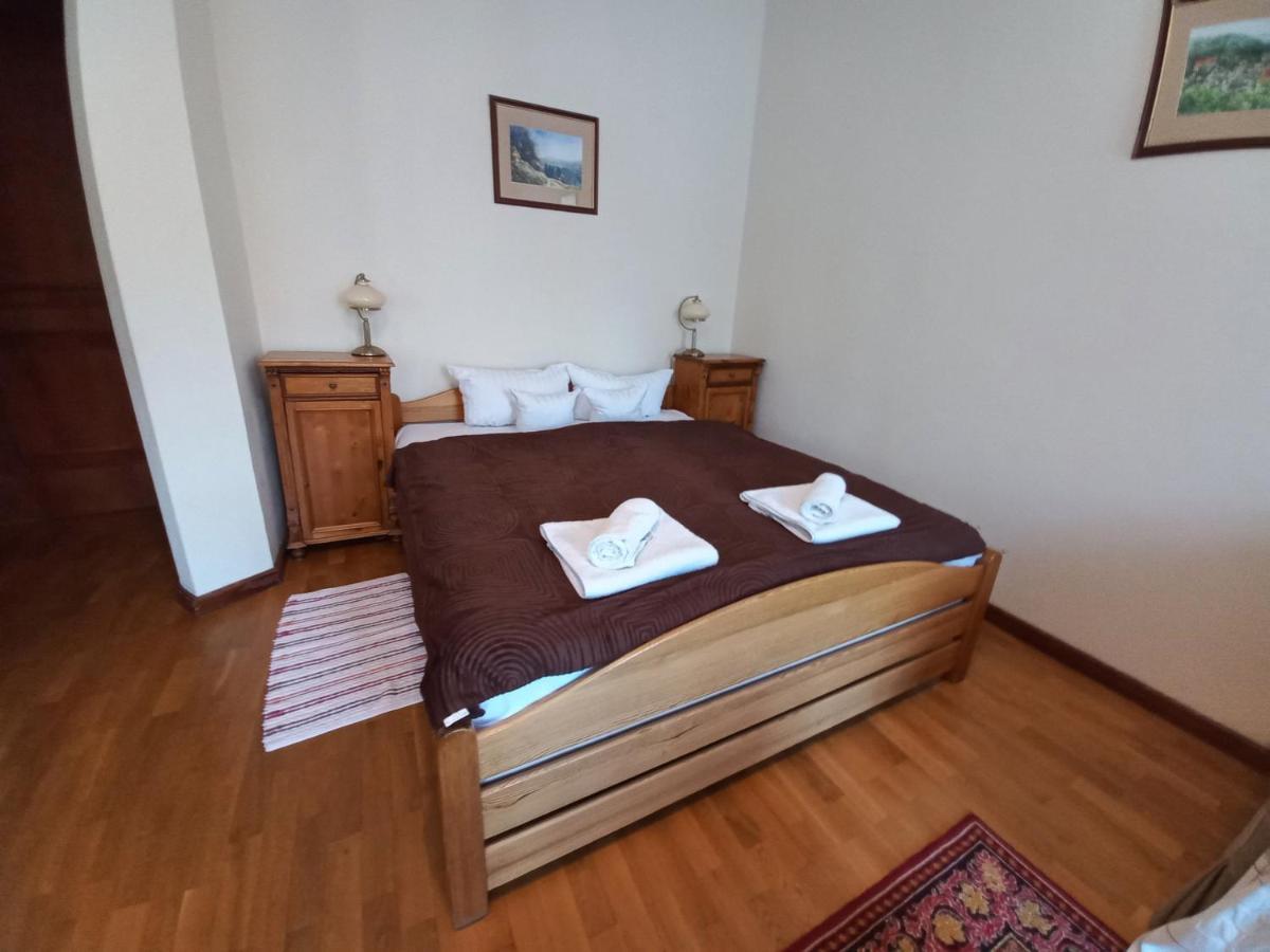 Szwajcarka Willa Z Sauna I Jacuzzi Kudowa Zdroj Exterior photo